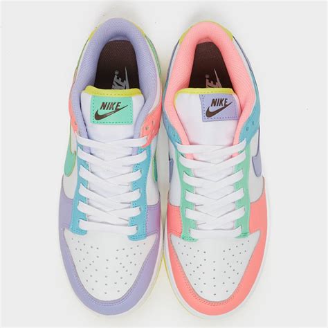 nike low dunk women's